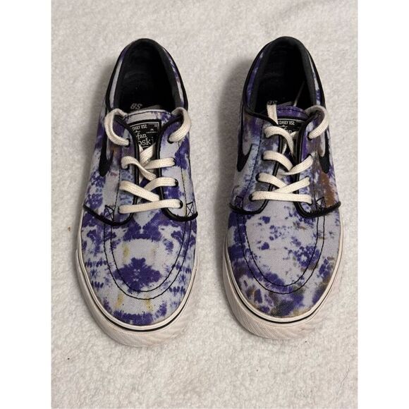 nike stefan janoski size 6